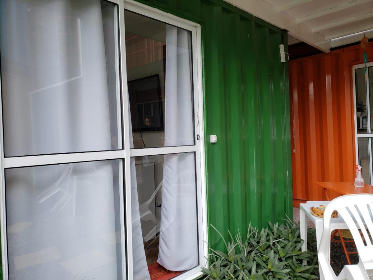 Container Hospedaria Araquari Exterior photo